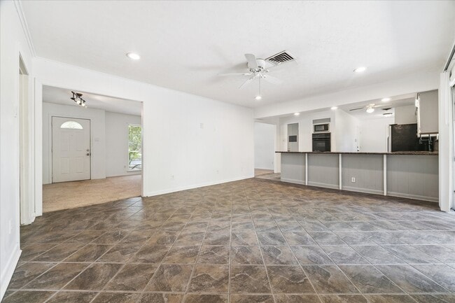 Foto del edificio - 5422 Spellman Rd