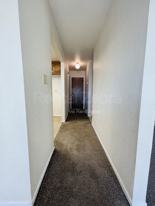 Foto del edificio - 3068 Colony Park Dr