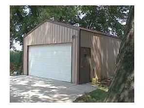 Building Photo - 602 W Pearl St