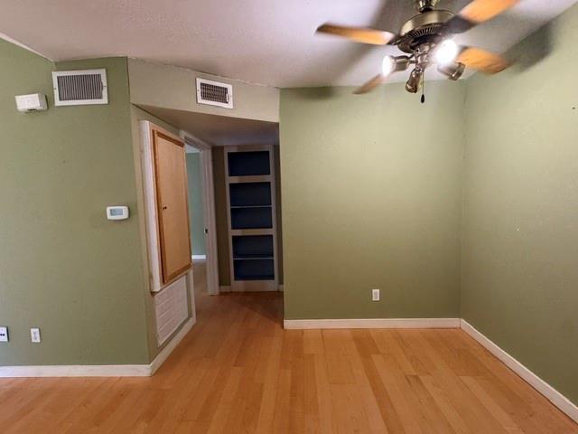 Foto del edificio - 2450 Wickersham Ln