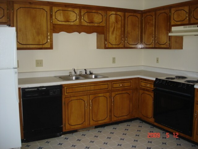 Foto del edificio - 3 Bedroom Pet Friendly Home For Rent Near ...
