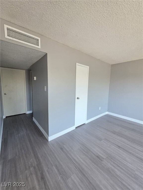 Foto del edificio - 1121 E Desert Inn Rd