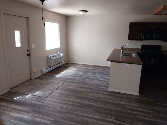 Foto del edificio - 207 4th St SW