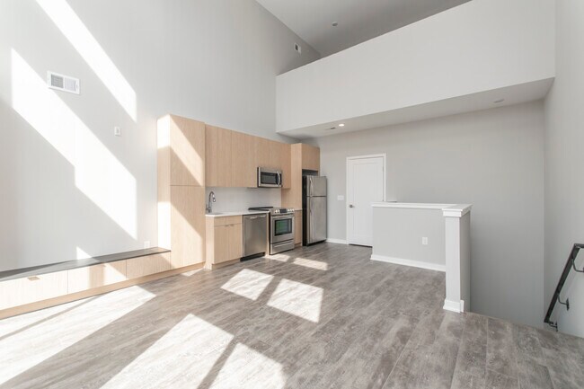 Building Photo - 1730 Ridge Ave