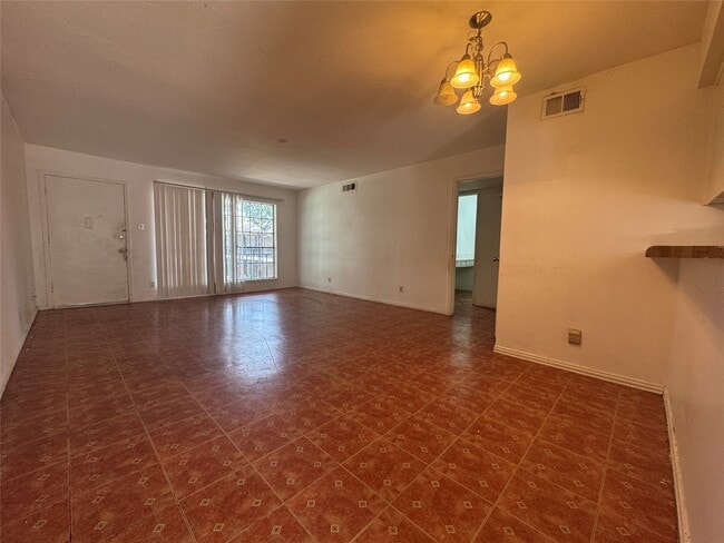 Foto del edificio - 6405 Westward St