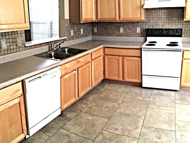 Building Photo - 3672 Watkins Ridge Ct