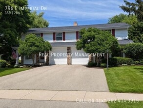 Building Photo - 796 E Imperial Dr