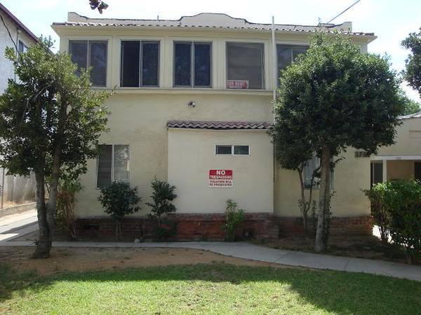 Building Photo - 1714 Glenoaks E Blvd