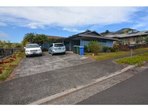 Building Photo - 2256 Aupaka St