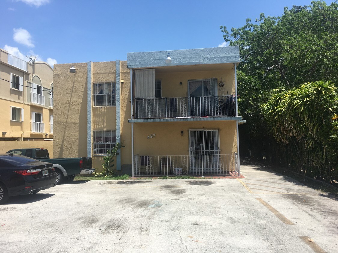 Primary Photo - 427 SW 7th St