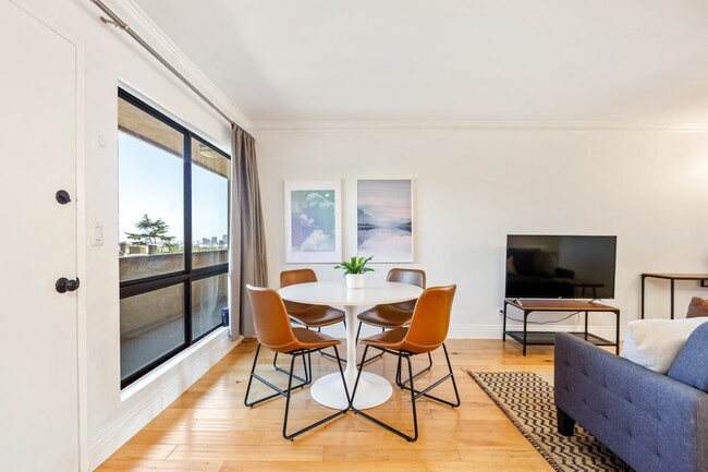 Dining room - 970 Palm Ave