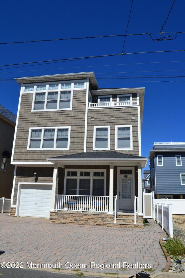 Foto del edificio - 36 Fort Ave