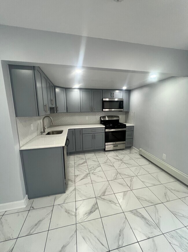 Foto del edificio - 574A 62nd St