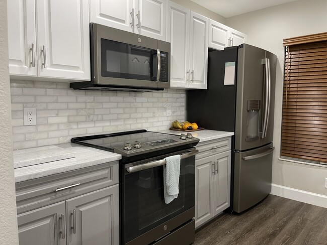 Photo - 9419 Ivy Brook Run Townhome