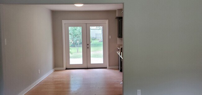 Foto del edificio - 419 Willow Oak St
