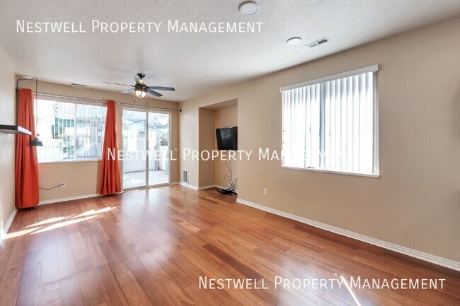 Building Photo - 5905 W Cedar Hill Rd