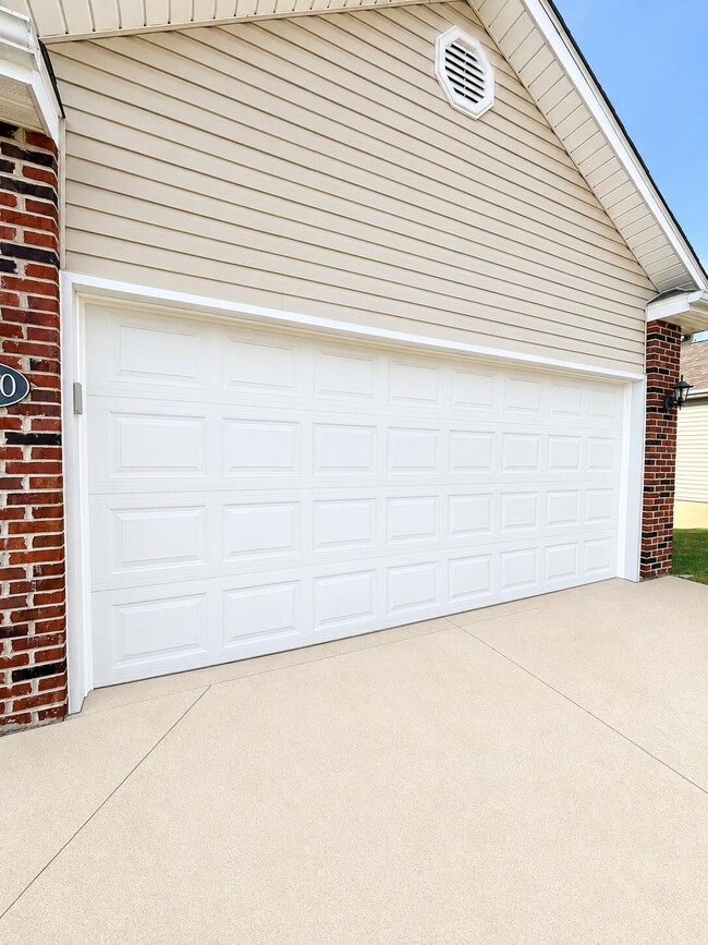 Building Photo - 7420 Arratt Ct