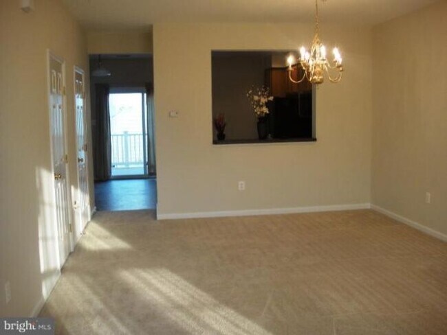 Building Photo - 5300 Talladega Ct