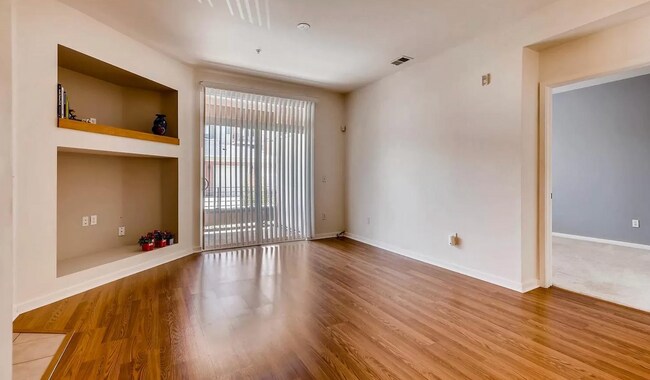 Foto del edificio - 4100 Albion St