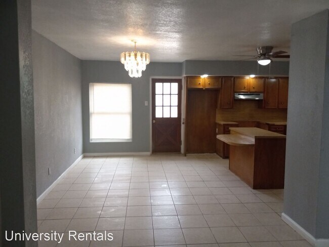 Building Photo - 3 br, 1 bath House - 1209 Avenue J