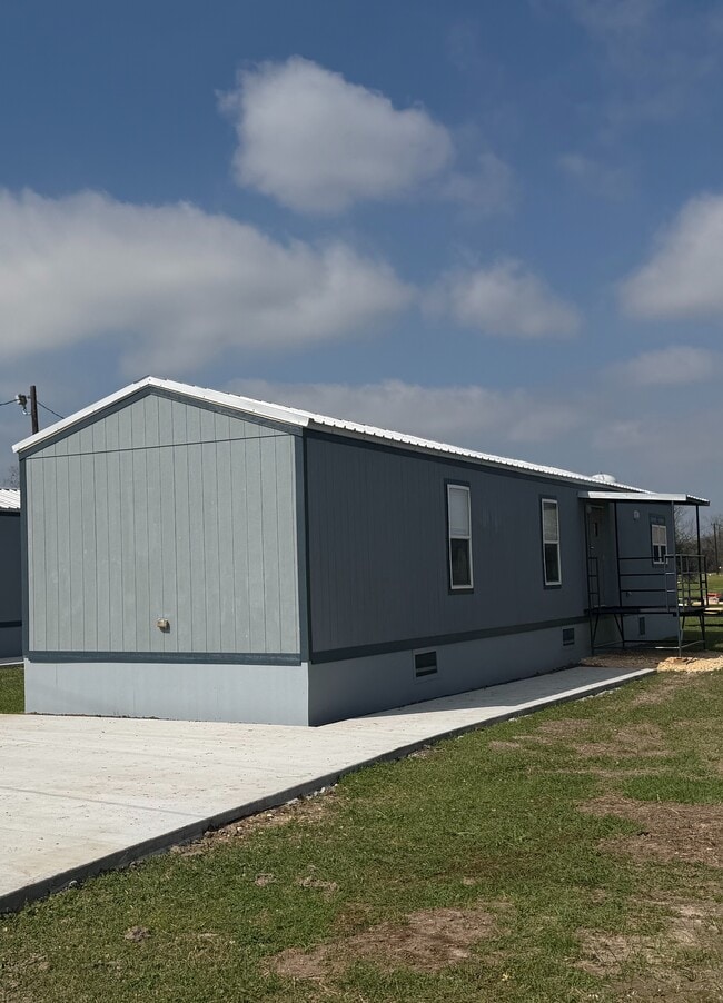 Building Photo - 1121 Connor Ave