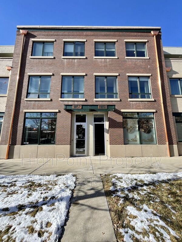 Building Photo - 11861 Bradburn Blvd