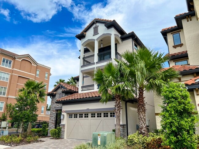 Building Photo - 7665 Toscana Blvd
