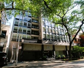 Building Photo - 30 E Elm St