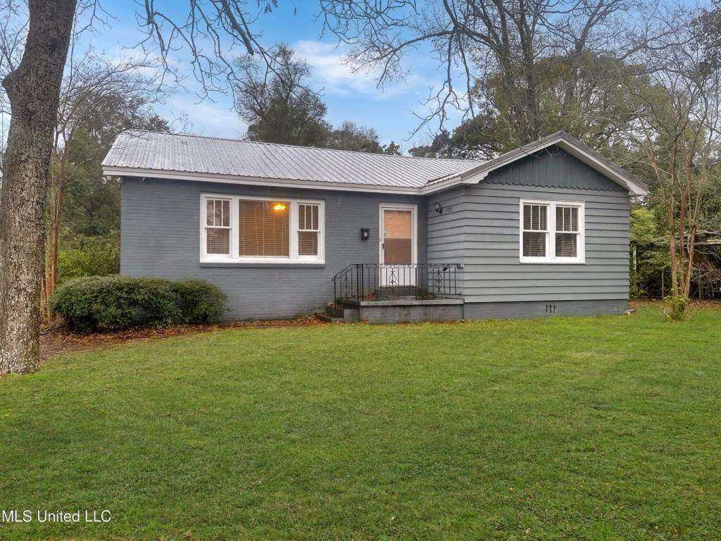 1723 Wisteria St, Gulfport, MS 39501 House Rental in Gulfport, MS