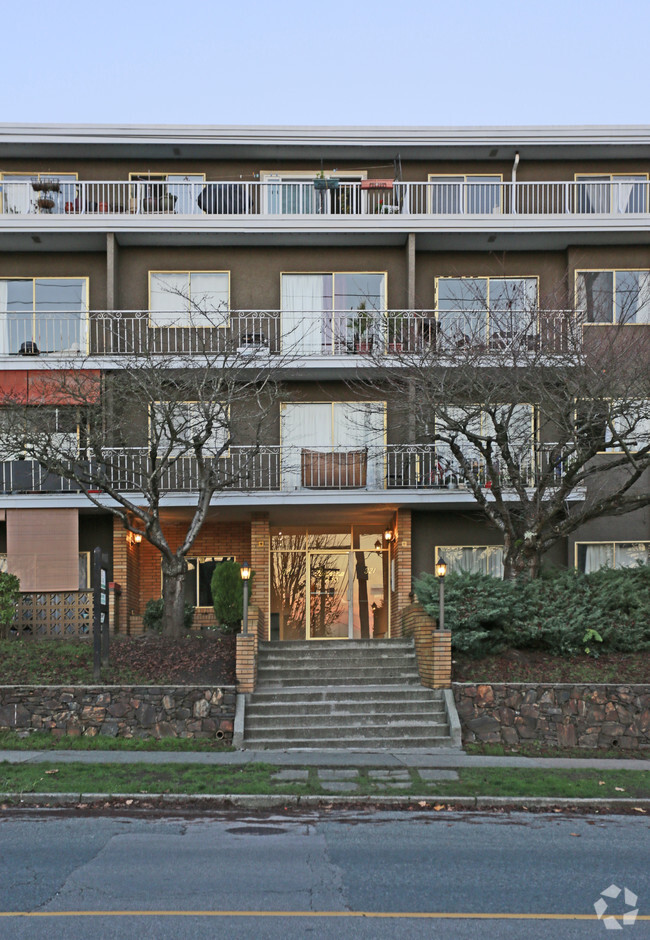 Photo du bâtiment - Panorama Court