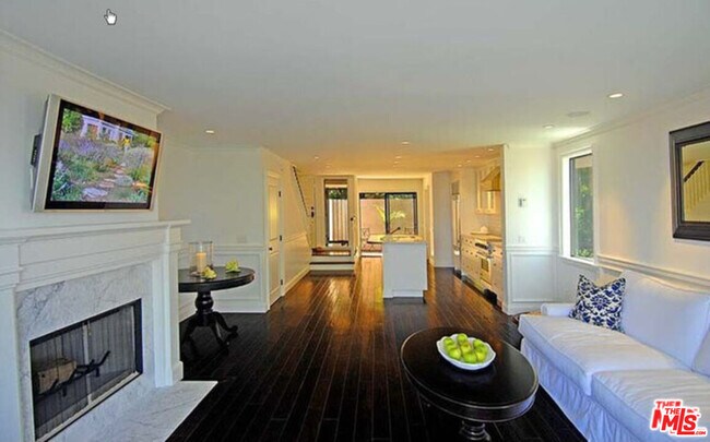 Foto del edificio - 6780 Shearwater Ln