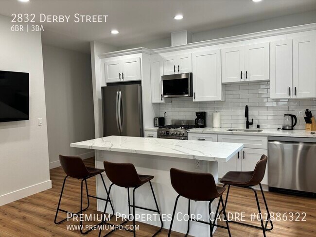 Foto del edificio - 2832 Derby St