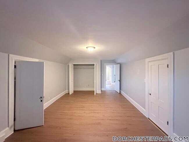 Building Photo - 25 Monadnock St