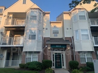 Building Photo - 8931 Town Center Cir