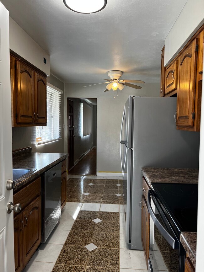 Cocina - 1316 Wayne St