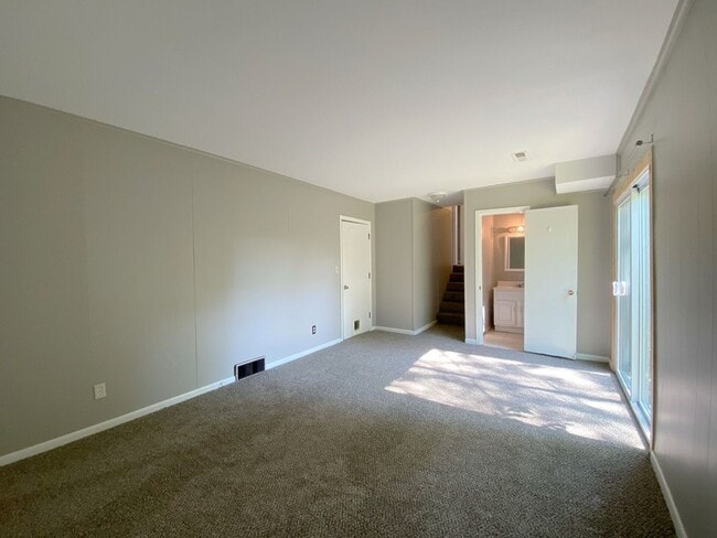 Building Photo - Corner Lot Charmer with 2-Car Garage in Ov...