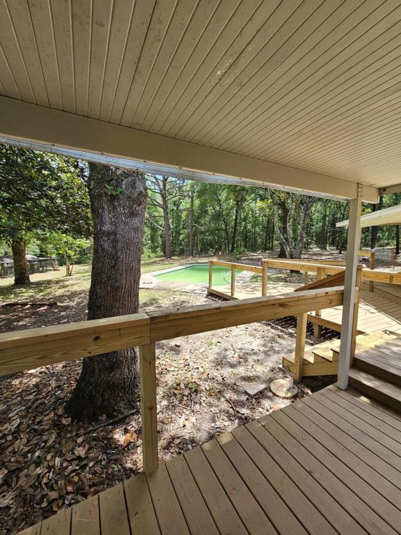 Foto del edificio - 661 Brookmeade Dr