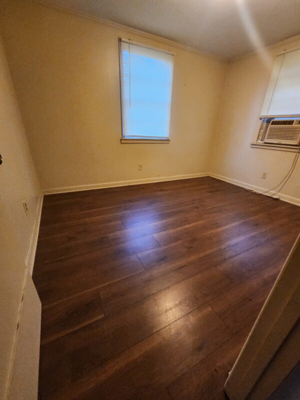 Foto del edificio - 742 Pride Ave