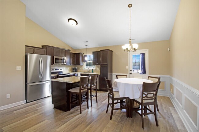 Foto del edificio - Gorgeous Home Off of Burgaw HWY