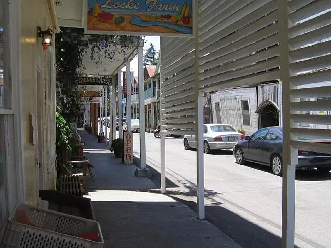 Foto del edificio - 13931 Main St