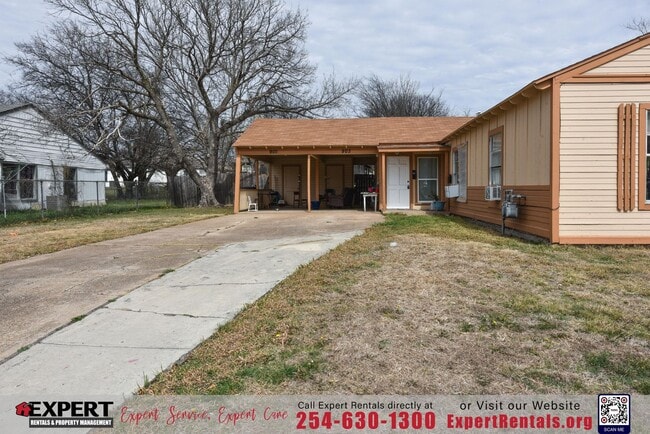 Building Photo - Newly Renovated 2BR/1BA Home with Spacious Backyard