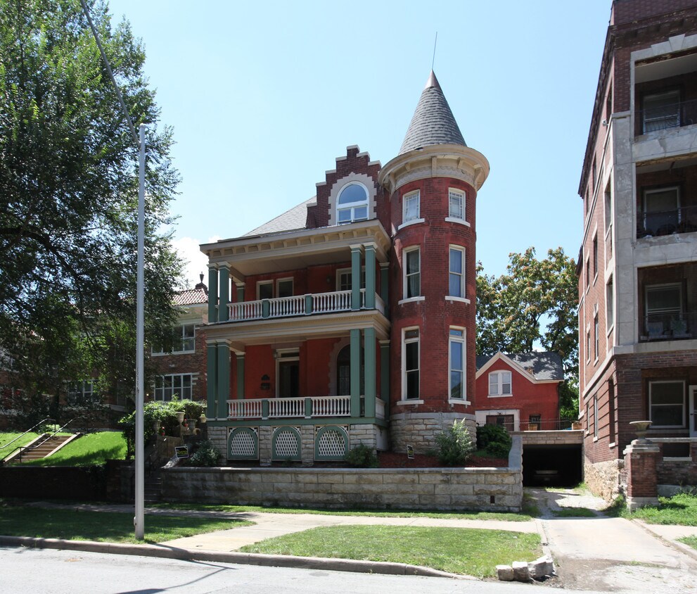 Primary Photo - 512 Gladstone Blvd