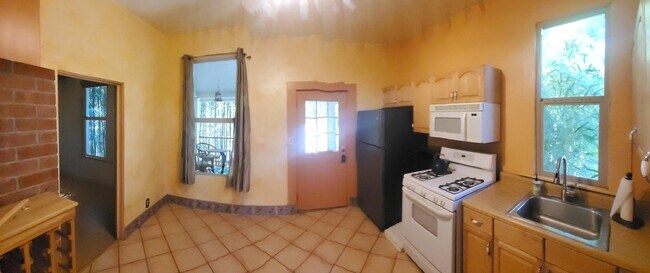 Foto del edificio - 3067 Browns Valley Rd