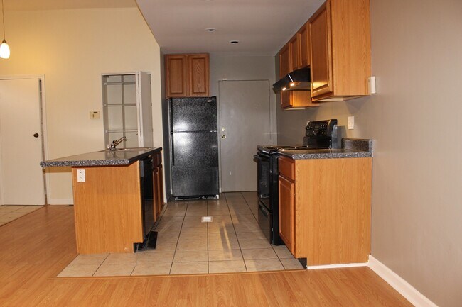 Foto del edificio - 500 W North Ave