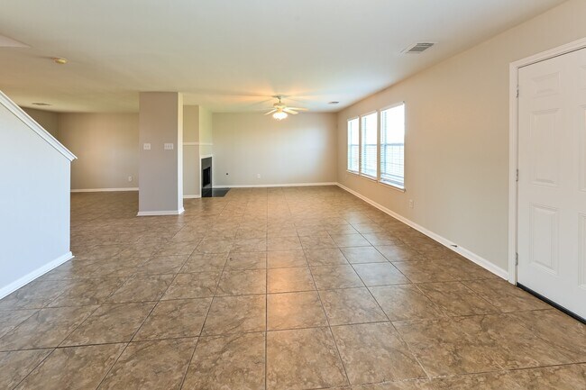 Foto del edificio - 6230 Cottage Stream Ln