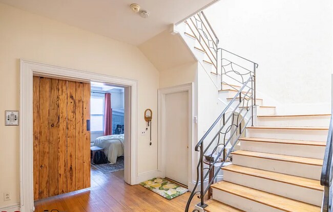 Foto del edificio - 1712 Beacon St