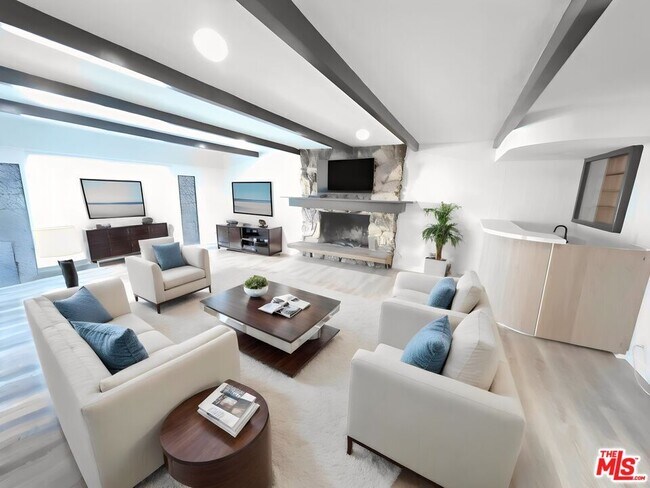 Foto del edificio - 4445 Don Zarembo Dr