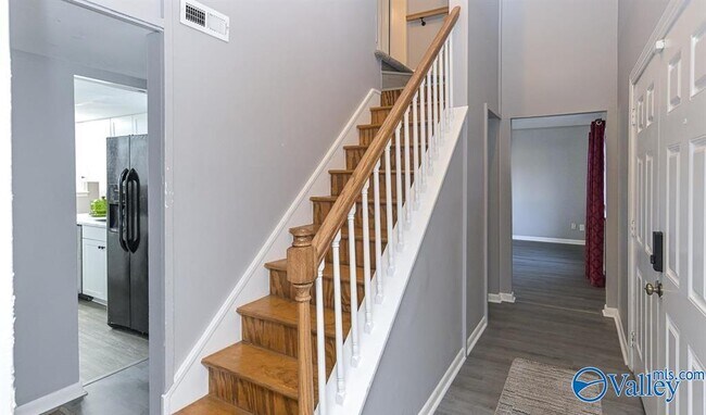 Foto del edificio - 6015 Kimbrell Ln NW