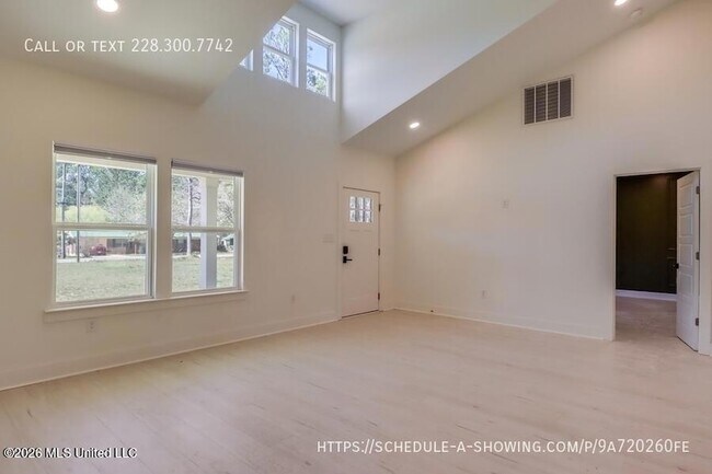 Foto del edificio - 13770 Wildflower Ln