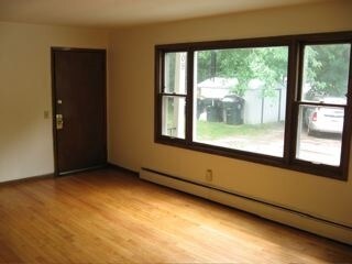 Building Photo - 205 Sunny Meade Ln